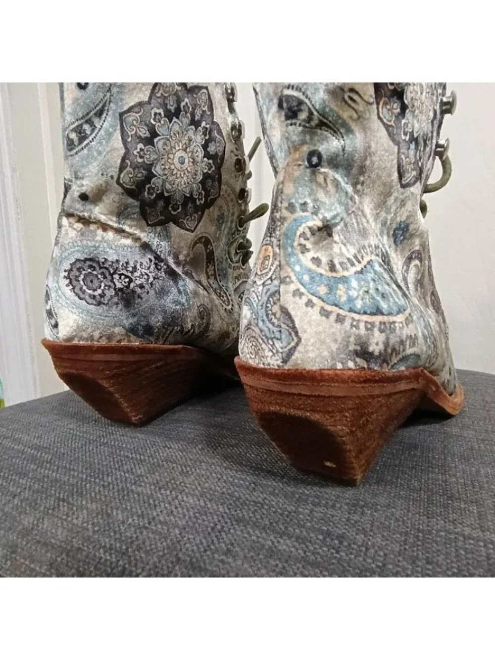 Elmcroft By Jeffrey Campbell Free People Paisley Lace-Up Ankle Boots 7M - Picture 8 of 9